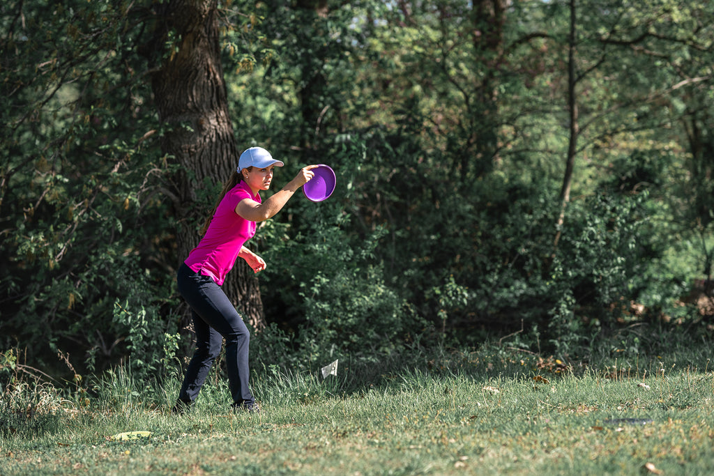 Hannah McBeth talks about being a woman in pro disc golf